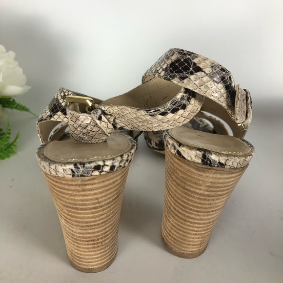 Jones of New York snakeskin print heels size 10 - Picture 3 of 5